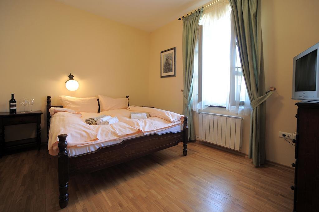 Kalin Hotel Lazaropole Chambre photo